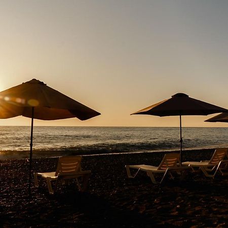 Sunrise Garden Hotel 3* Gagra Exterior foto