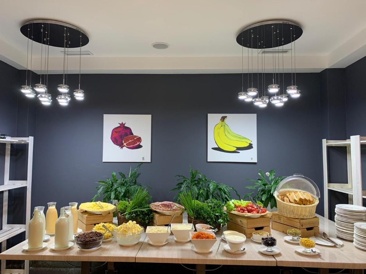 Sunrise Garden Hotel 3* Gagra Exterior foto