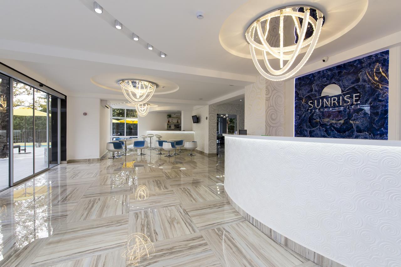 Sunrise Garden Hotel 3* Gagra Exterior foto