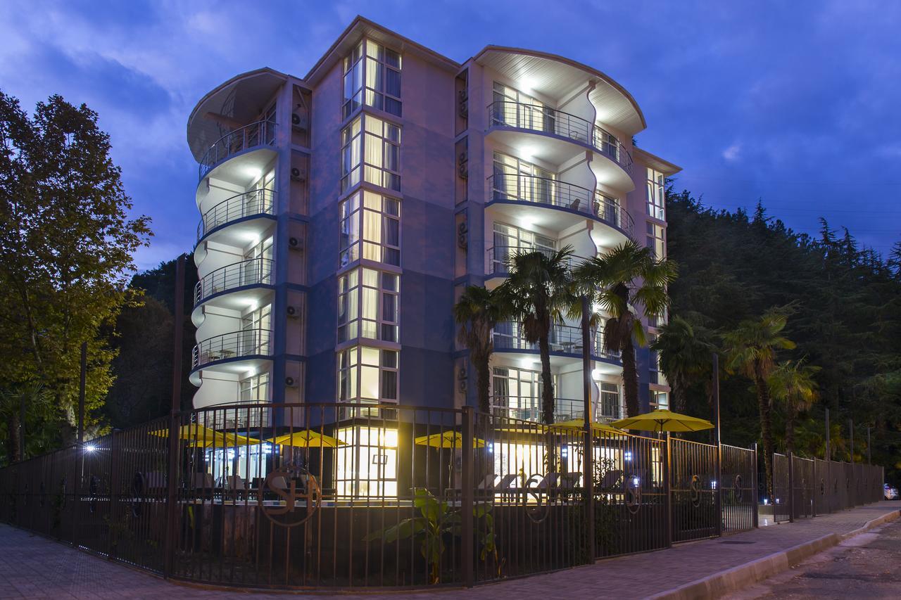 Sunrise Garden Hotel 3* Gagra Exterior foto