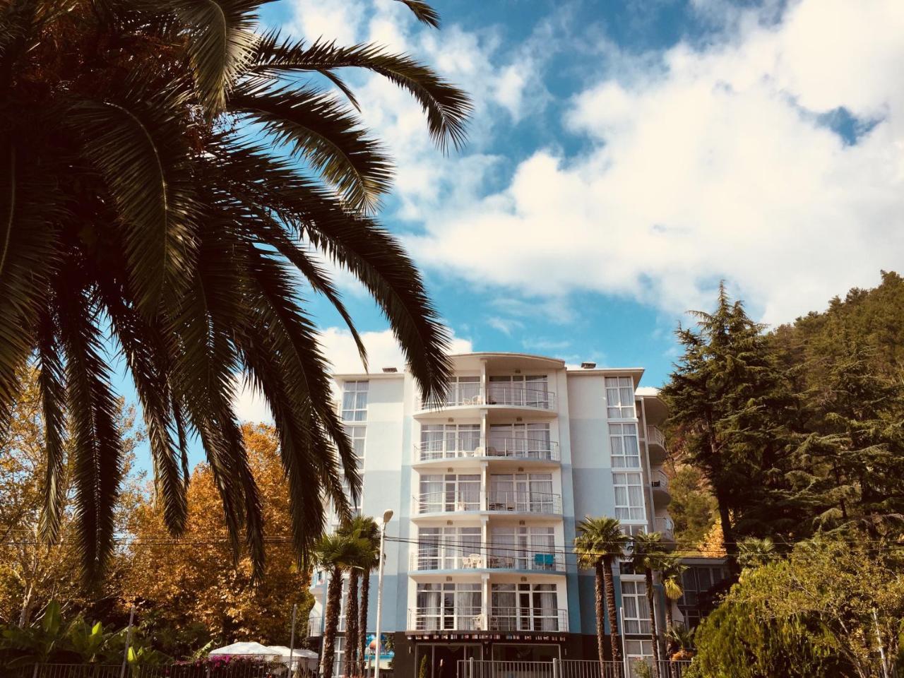 Sunrise Garden Hotel 3* Gagra Exterior foto